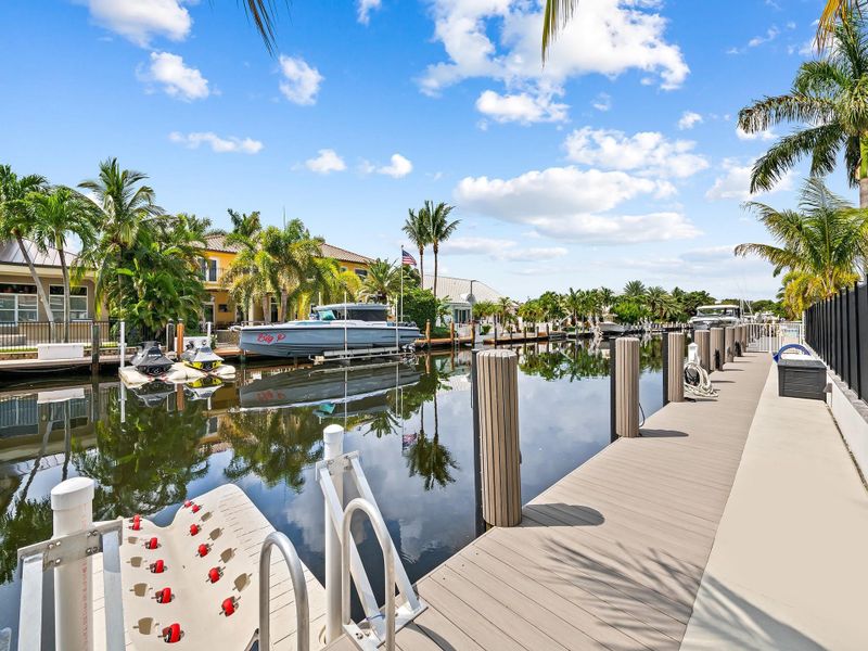 Exterior details and patio area of a home in , Lighthouse Point (Image 23).
