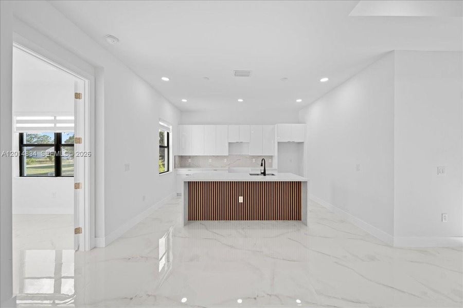 Image 60 of a home in .