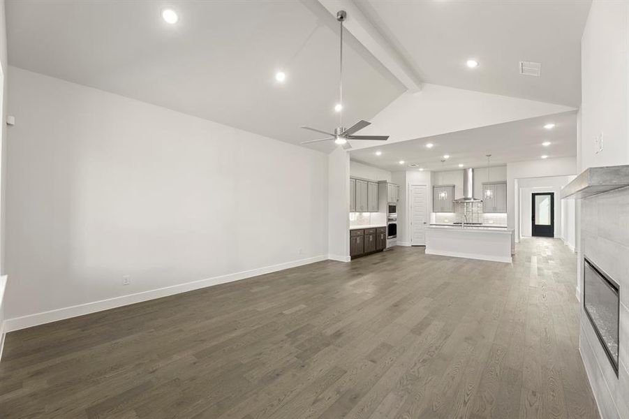 18. 1024 Olympic - Family (2) 18. 1024 Olympic - Family (2)