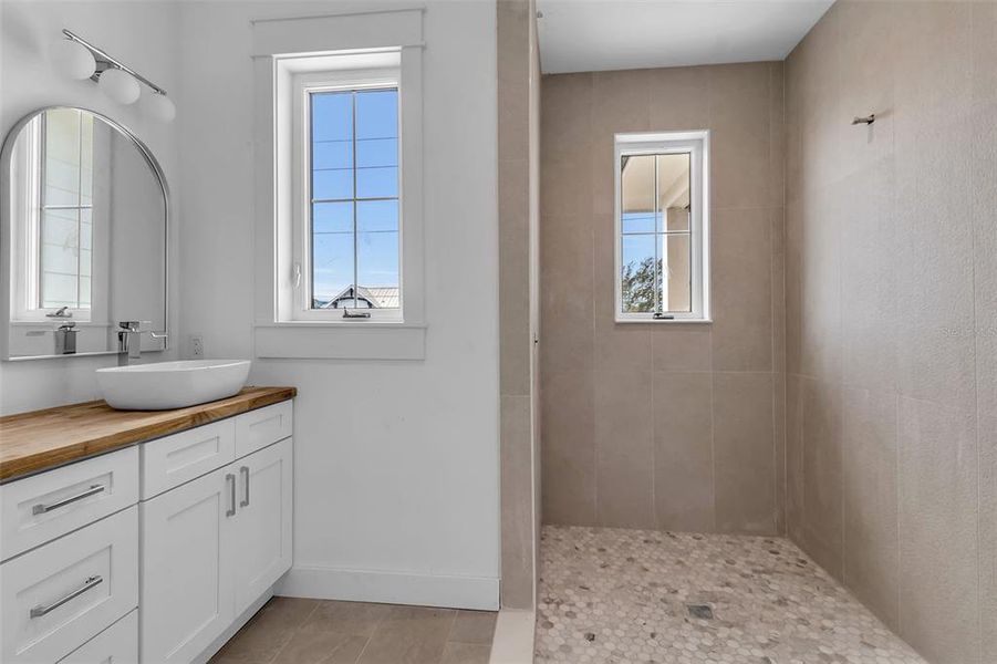Furnished interior view inside a new home in , Bradenton Beach (Image 8).