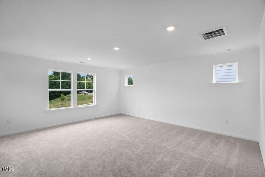 silverstone-master-bedroom