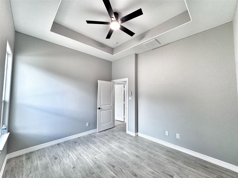 All images are for illustrative purposes only. Home is to be built and is currently under construction.