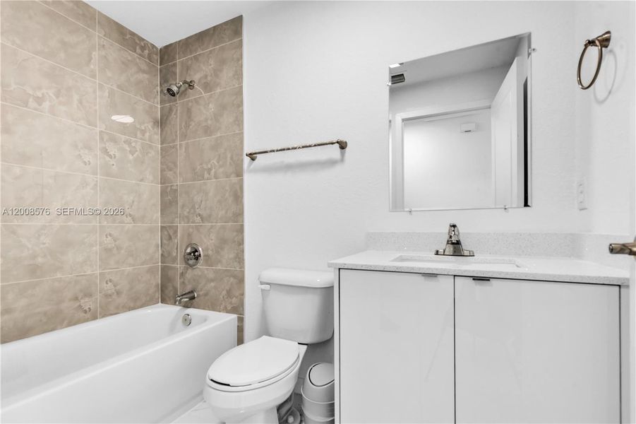 Furnished interior view inside a new home in , Homestead (Image 10).