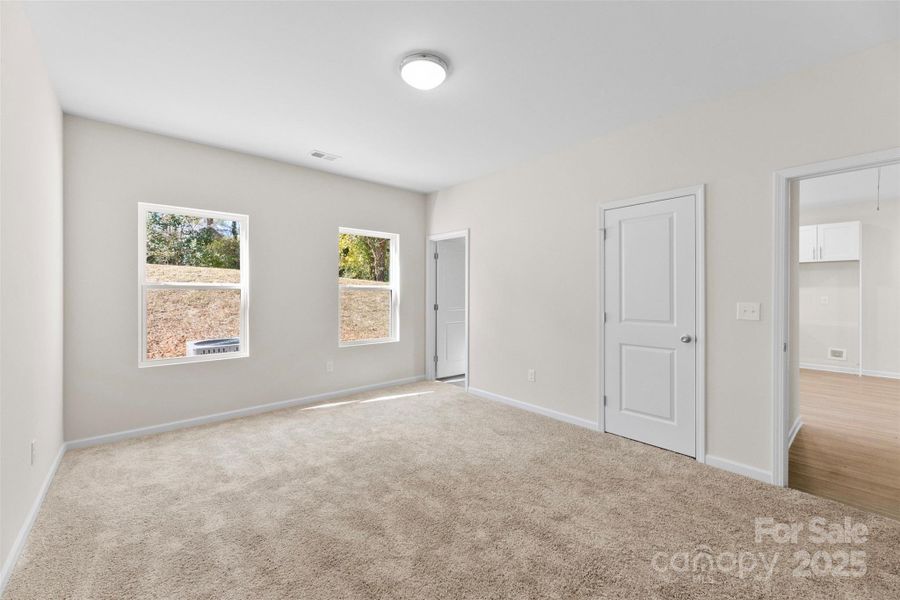 Spacious, unfurnished interior of a new home in , Spencer (Image 13).