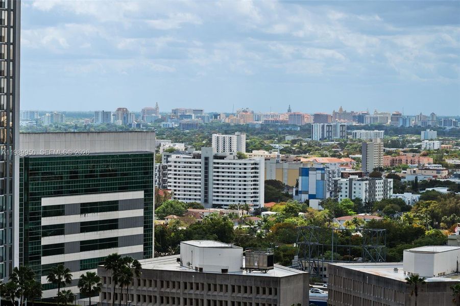 Condo located in Miami, FL showcasing its design and architecture (Image 22). Condo located in Miami, FL showcasing its design and architecture (Image 22).
