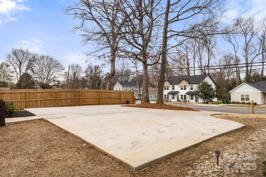 Image 45 of a home in .