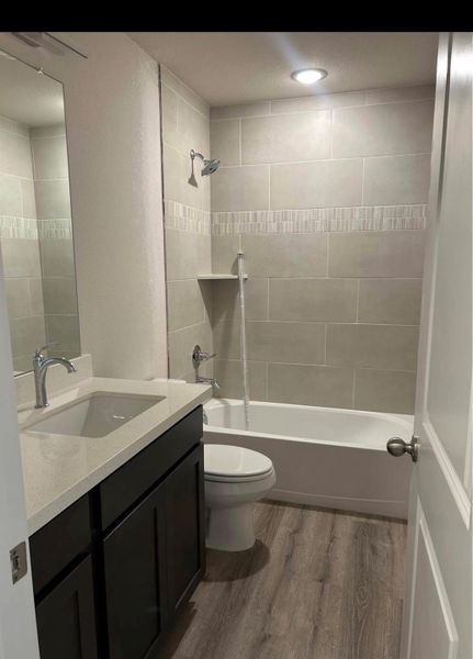 Furnished interior view inside a new home in , Livingston (Image 4).