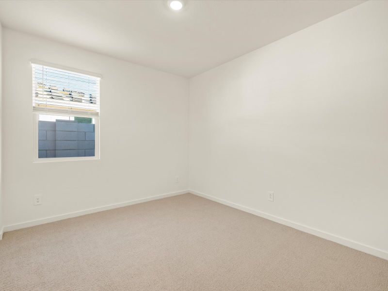 Spacious, unfurnished interior of a new home in Rancho Mirage Signature Series, Maricopa (Image 13).