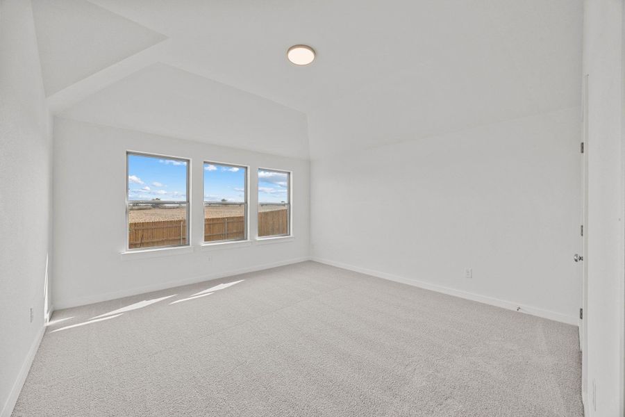 Spacious, unfurnished interior of a new home in Prairie Winds, Hutto (Image 20).