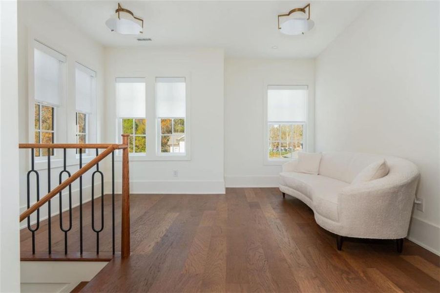 Image 50 of a home in Barrington Place. Image 50 of a home in Barrington Place.