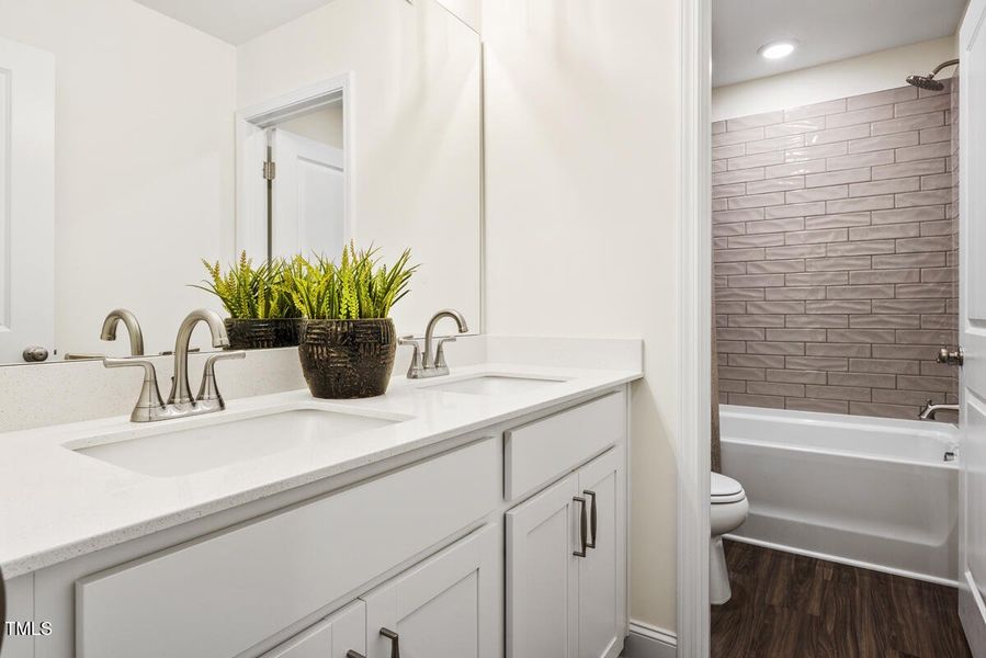 DRBRAL_BlakePond_Townsend_7128