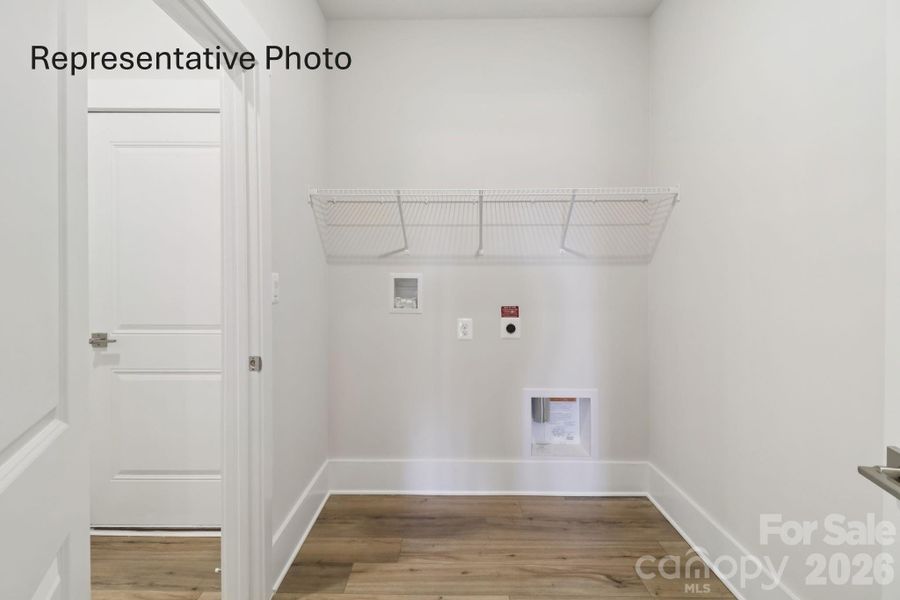 Spacious, unfurnished interior of a new home in Brook Run Villas, Fort Mill (Image 23). Spacious, unfurnished interior of a new home in Brook Run Villas, Fort Mill (Image 23).