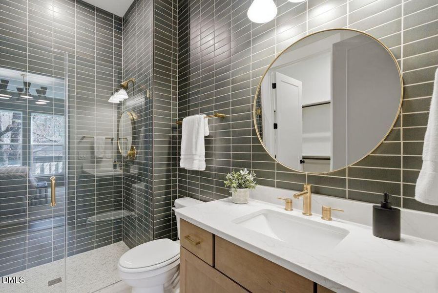 Guest Full Bath Guest Full Bath