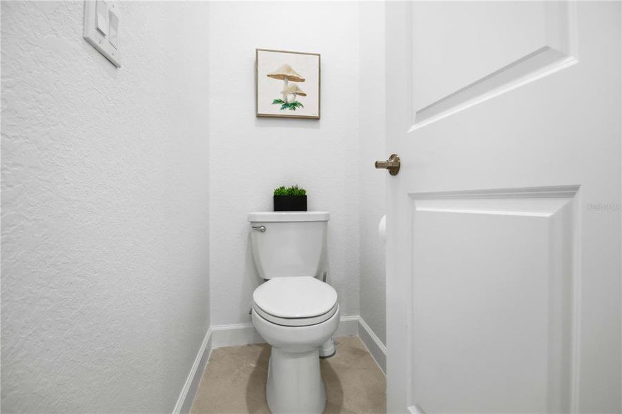 Furnished interior view inside a new home in , Englewood (Image 15).