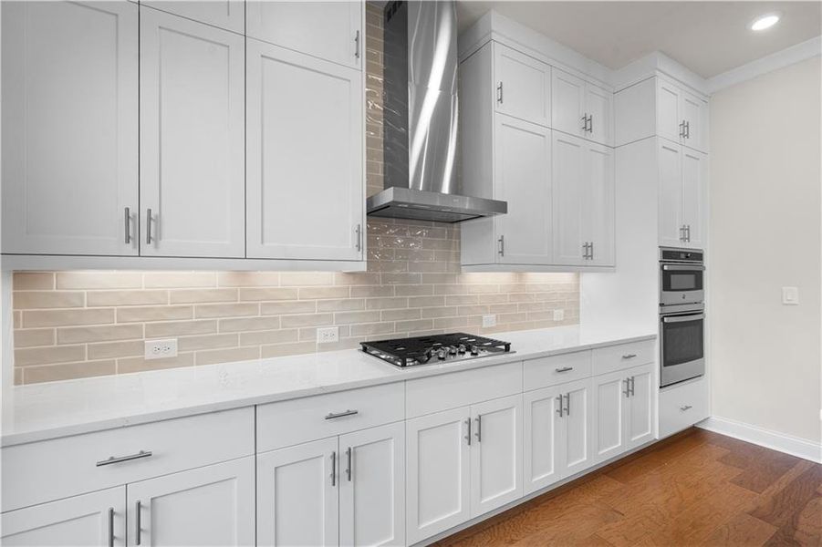 Furnished interior view inside a new home in Ward's Crossing Townhomes, Johns Creek (Image 14).
