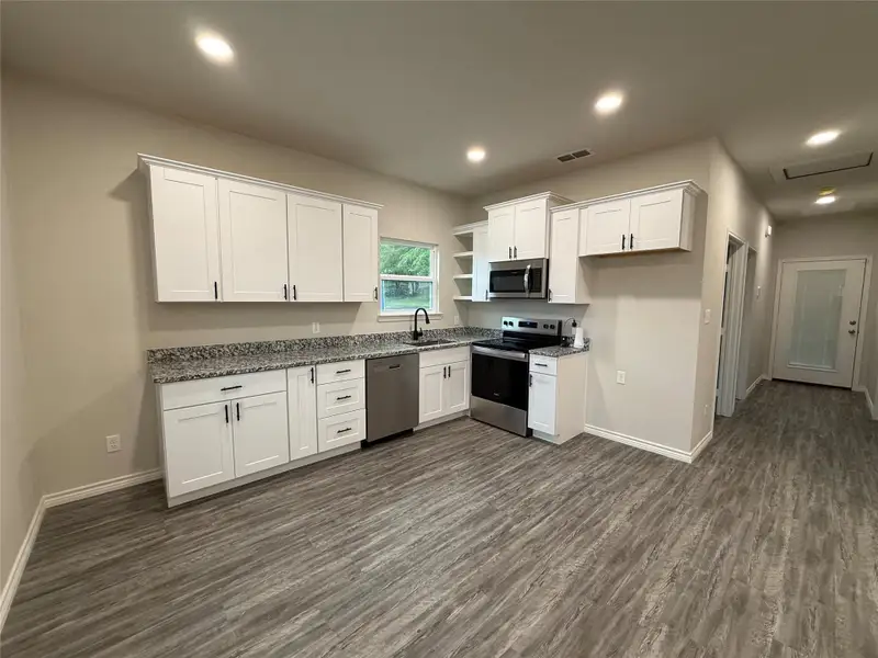 Furnished interior view inside a new home in , Longview (Image 3).