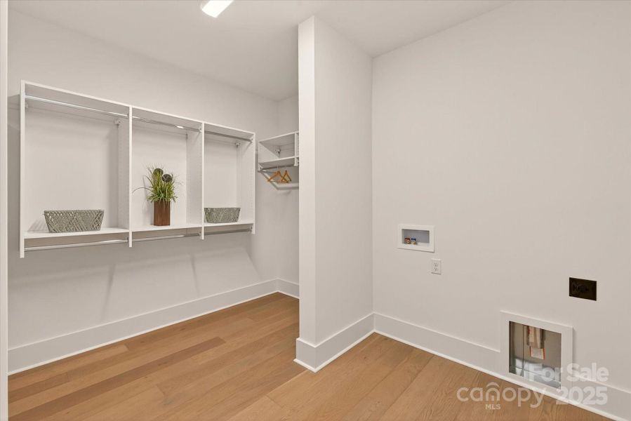 Image 44 of a home in .