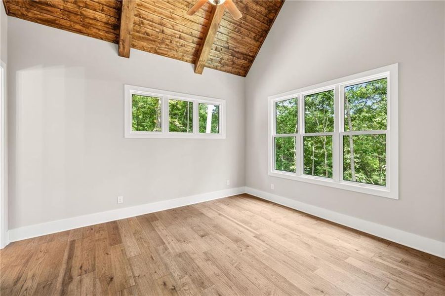 Spacious, unfurnished interior of a new home in , Nicholson (Image 41).