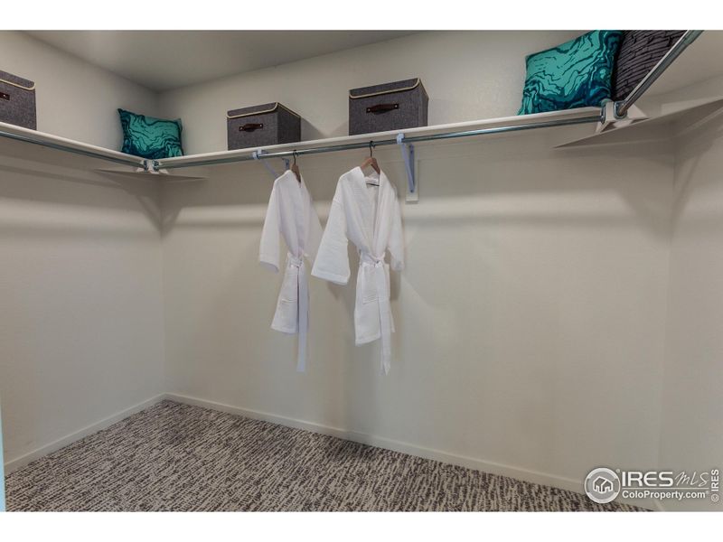 EXAMPLE PHOTO: MASTER BEDROOM WALK IN CLOSET EXAMPLE PHOTO: MASTER BEDROOM WALK IN CLOSET