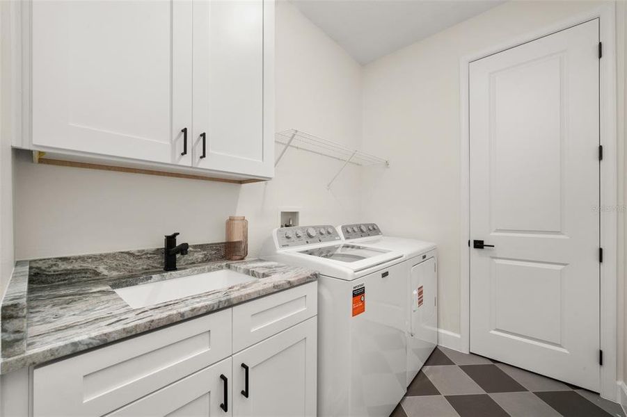 Furnished interior view inside a new home in , Sebring (Image 55).