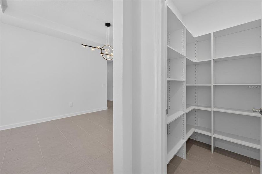 Spacious, unfurnished interior of a new home in , Apopka (Image 32).