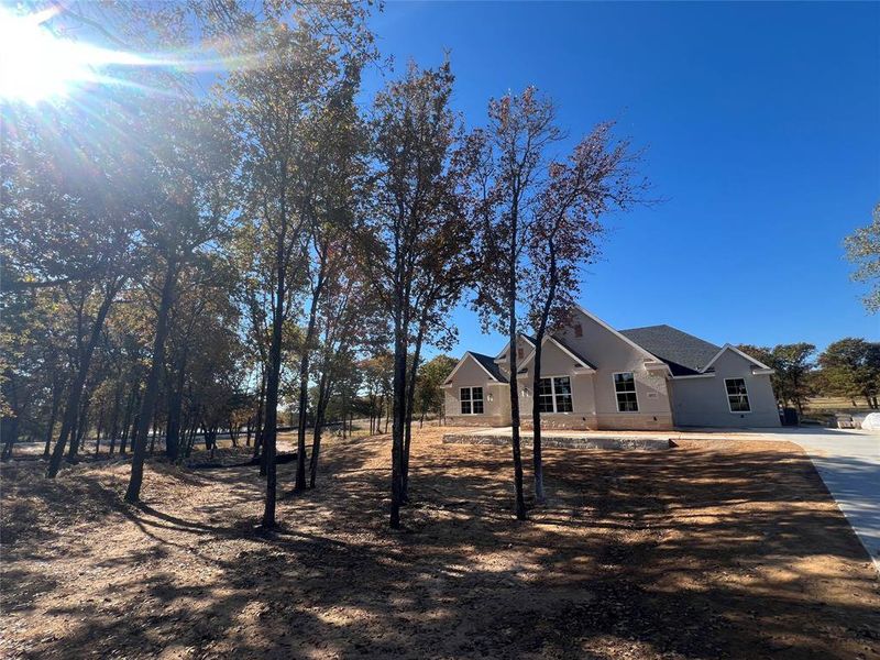 Image 27 of a home in Escondido Ranches.