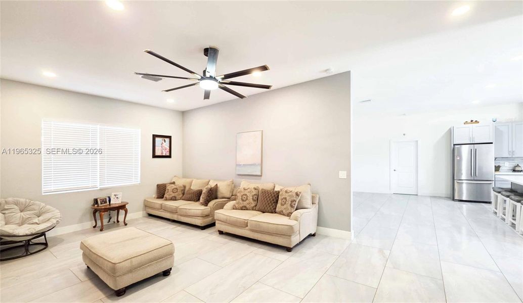 Furnished interior view inside a new home in , Clewiston (Image 6).