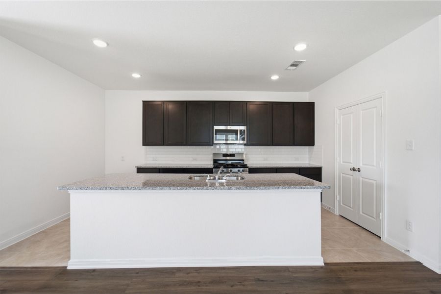 Furnished interior view inside a new home in Sagebrook, Argyle (Image 6).