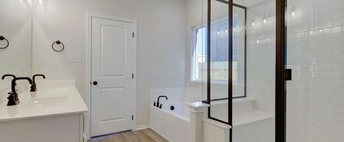 Representative furnished interior of a home built from the Willow by Ashton Woods in Arcadia Ridge, San Antonio (Image 4).