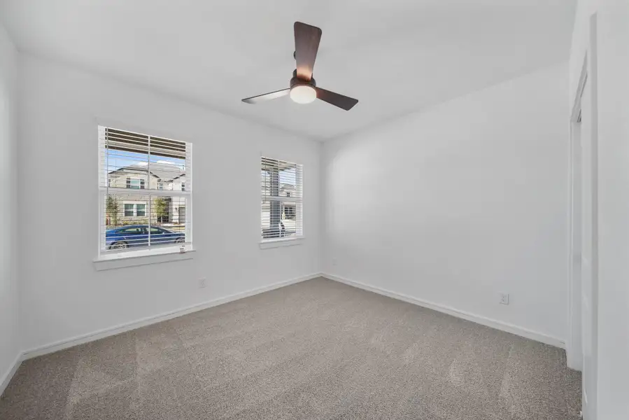 Extra Suite (*Photo not of actual home and used for illustration purposes only.)