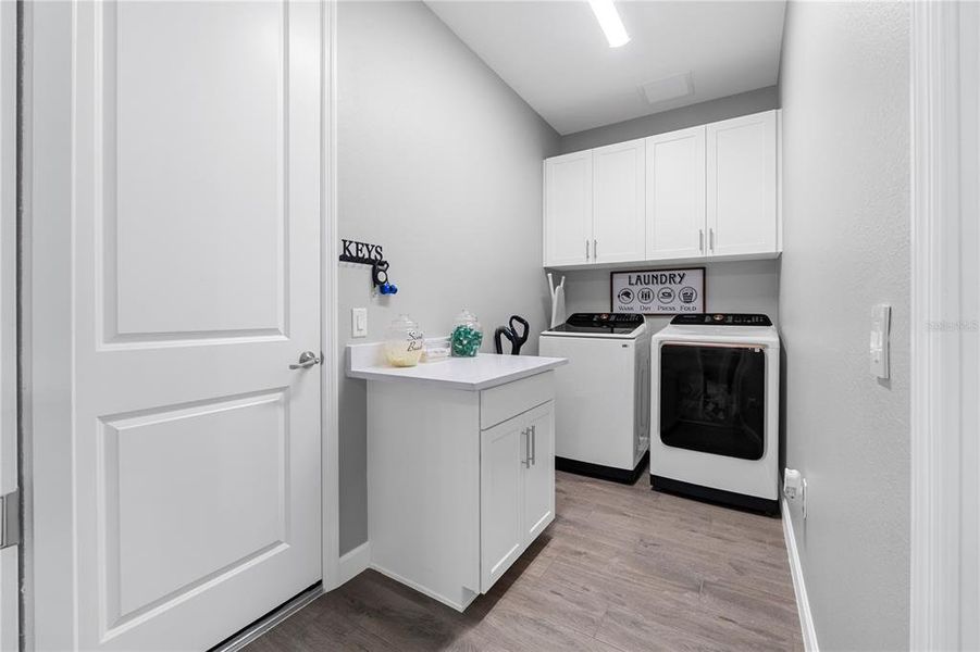 Furnished interior view inside a new home in , Punta Gorda (Image 13).