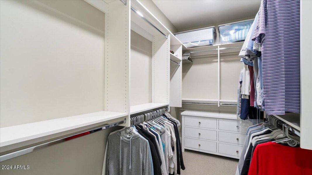 Walk-in Closet