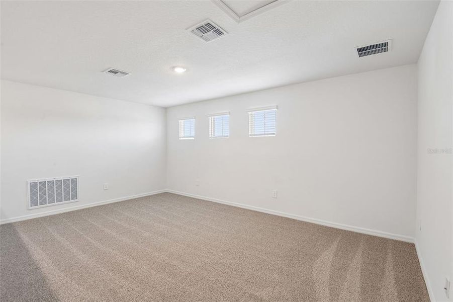 Spacious, unfurnished interior of a new home in Two Rivers - Signature Series, Zephyrhills (Image 33). Spacious, unfurnished interior of a new home in Two Rivers - Signature Series, Zephyrhills (Image 33).