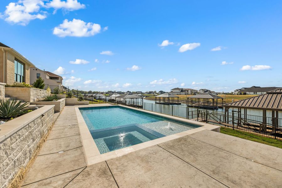 Community amenities in The Resort on Eagle Mt. Lake, Fort Worth (Image 58).