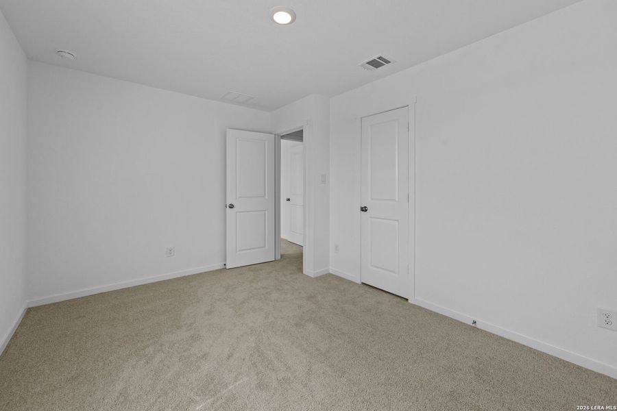 Spacious, unfurnished interior of a new home in Spring Grove, St. Hedwig (Image 23). Spacious, unfurnished interior of a new home in Spring Grove, St. Hedwig (Image 23).