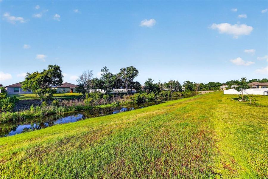 Natural landscape and outdoor views near in Riverview (Image 28). Natural landscape and outdoor views near in Riverview (Image 28).