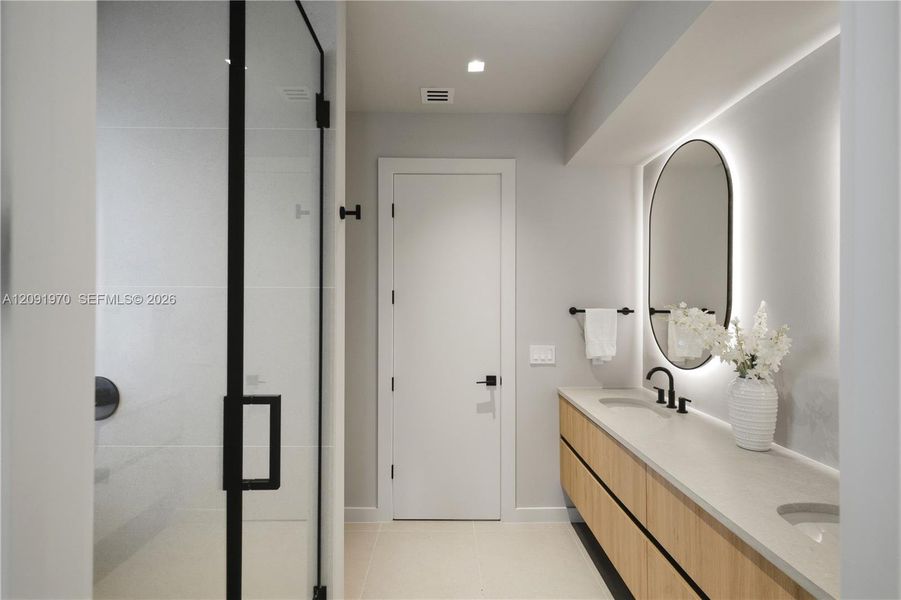 Furnished interior view inside a new home in , Miami (Image 38).