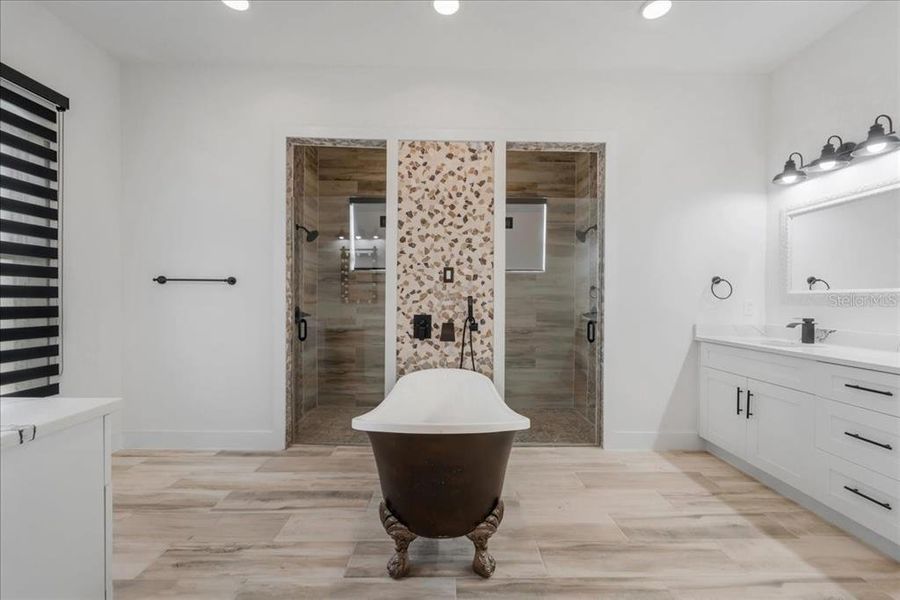 Furnished interior view inside a new home in , Port Charlotte (Image 4).