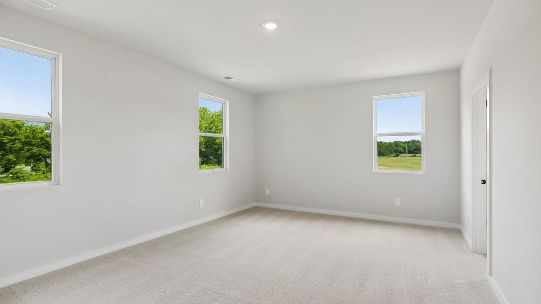 Representative unfurnished interior of a home built from the Holden by D.R. Horton in Harvest Point, Spring Hill (Image 54).