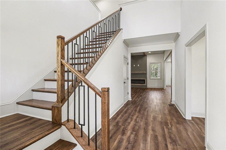 Spacious, unfurnished interior of a new home in , Dawsonville (Image 18).