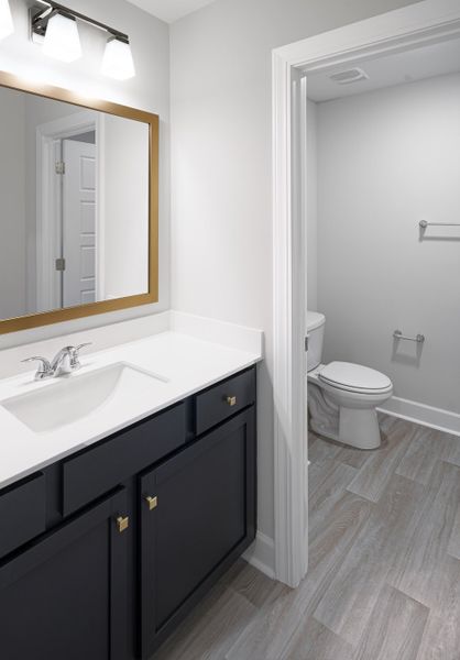 Representative furnished interior of a home built from the The McKee Manor by Cothran Homes in Holly Ridge, Greenville (Image 19). Representative furnished interior of a home built from the The McKee Manor by Cothran Homes in Holly Ridge, Greenville (Image 19).