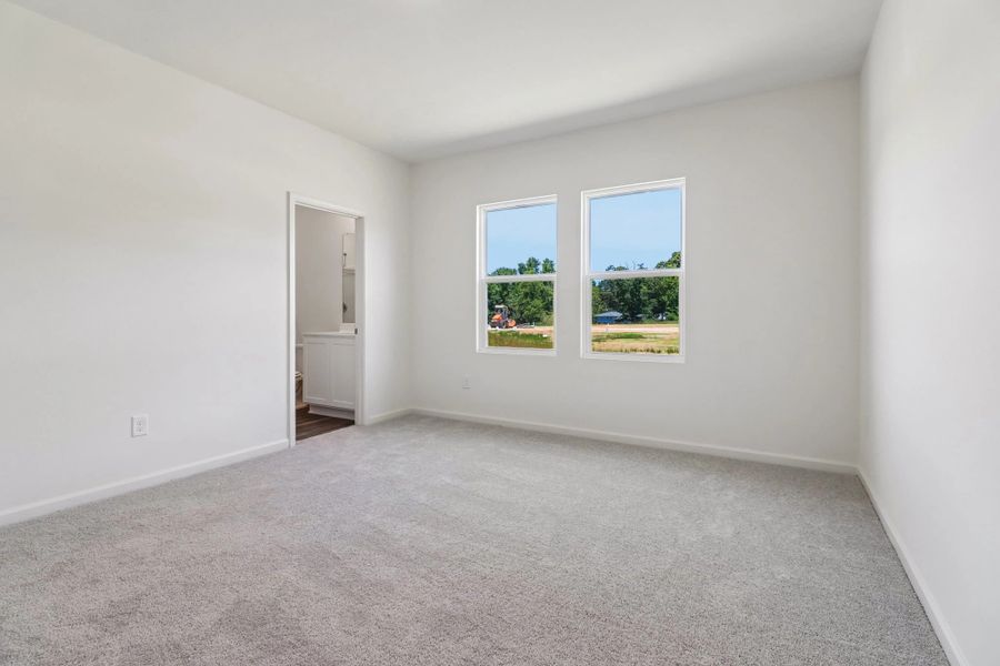 Representative unfurnished interior of a home built from the Larissa by Starlight Homes in Crescent Pointe, Carrollton (Image 17).