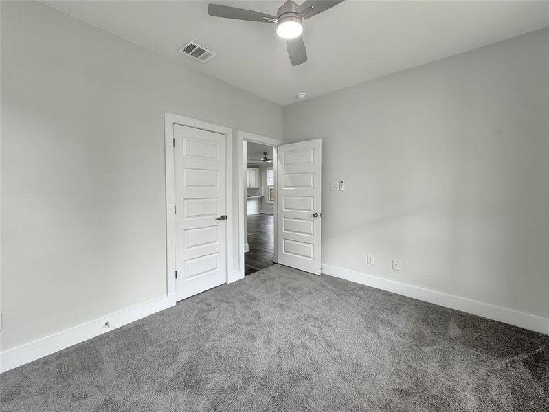 Spacious, unfurnished interior of a new home in , Dallas (Image 13).