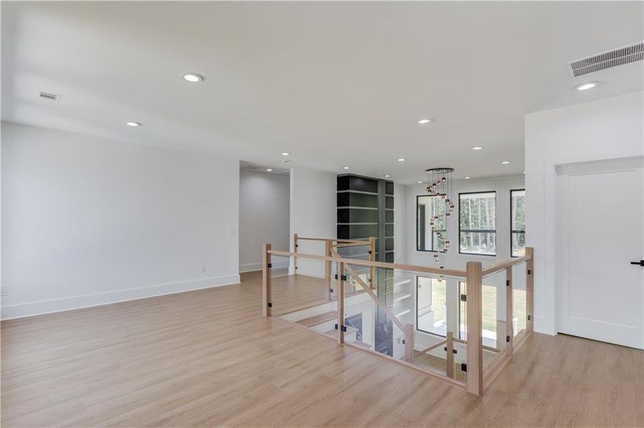 Spacious, unfurnished interior of a new home in , Auburn (Image 33).
