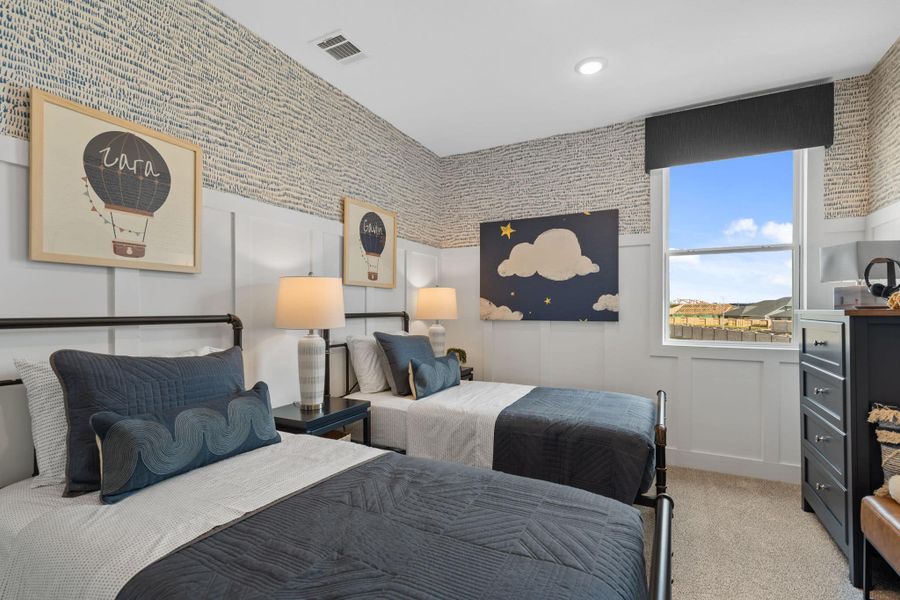 Furnished interior view inside a new home in Beacon Point, Texas City (Image 87). Furnished interior view inside a new home in Beacon Point, Texas City (Image 87).