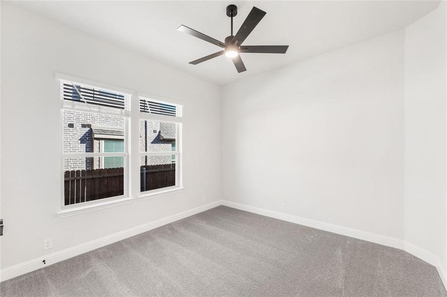 Spacious, unfurnished interior of a new home in Villages of Walnut Grove, Midlothian (Image 20).