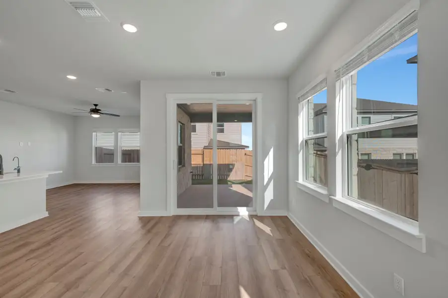Spacious, unfurnished interior of a new home in Park Central, Georgetown (Image 25). Spacious, unfurnished interior of a new home in Park Central, Georgetown (Image 25).