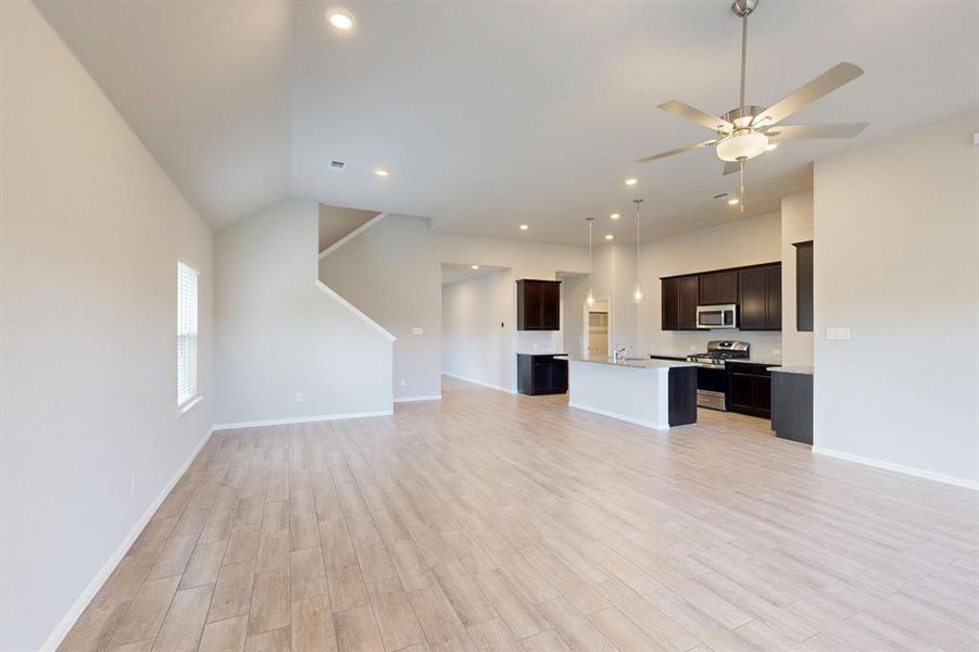 Spacious, unfurnished interior of a new home in Kings Way, Denton (Image 16). Spacious, unfurnished interior of a new home in Kings Way, Denton (Image 16).