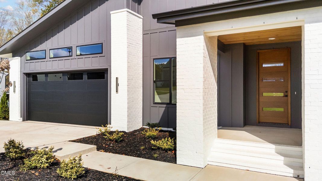 8-web-or-mls-DJI_20251030125805_0876_D