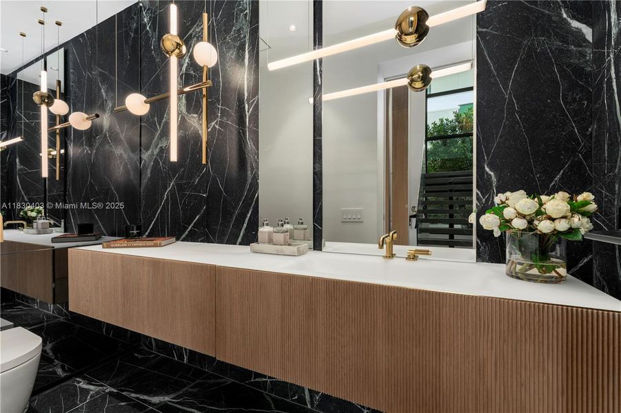 Image 25 of a home in .